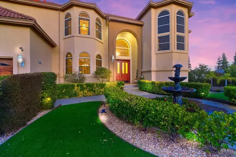 100 Englehart Dr, Folsom, CA 95630