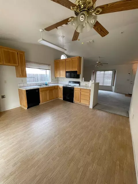 5121 Bogart Dr, Ceres, CA 95307 photo 5