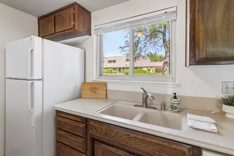 Kitchen - 6123 Via Casitas, Carmichael, CA 95608 photo 3 of 4
