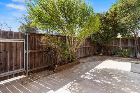 Exterior - 6123 Via Casitas, Carmichael, CA 95608 photo 4 of 7