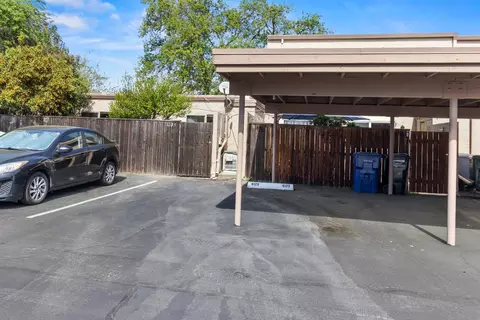 Exterior - 6123 Via Casitas, Carmichael, CA 95608 photo 5 of 7