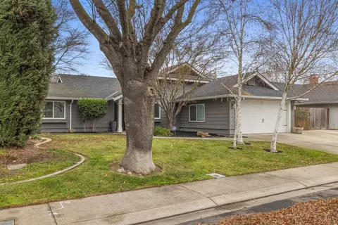 3205 Harbor Dr, Modesto, CA 95355 photo 4