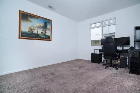 684 Popcorn St, Galt, CA 95632 photo 13