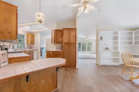18506 Dunvegan Dr, Applegate, CA 95703 photo 9