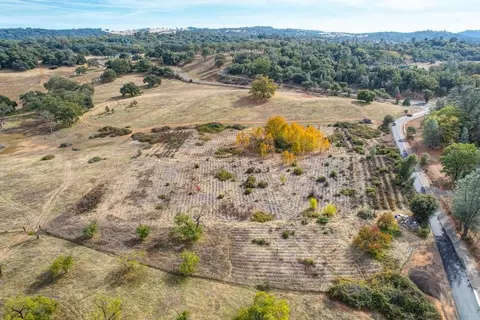 View/Area - 5520 Mother Lode Dr, Placerville, CA 95667 photo 9 of 14