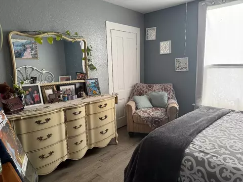 Bedroom - 5520 Mother Lode Dr, Placerville, CA 95667 photo 1 of 2
