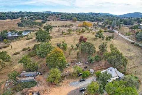 View/Area - 5520 Mother Lode Dr, Placerville, CA 95667 photo 5 of 14