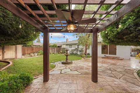 Exterior - 1007 Cardinal St, Lodi, CA 95240 photo 8 of 9