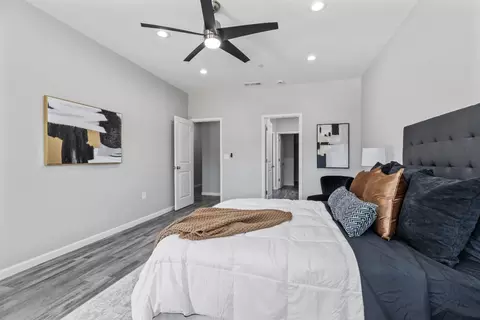 Bedroom - 232 E Roseburg Ave, Modesto, CA 95350 photo 2 of 3