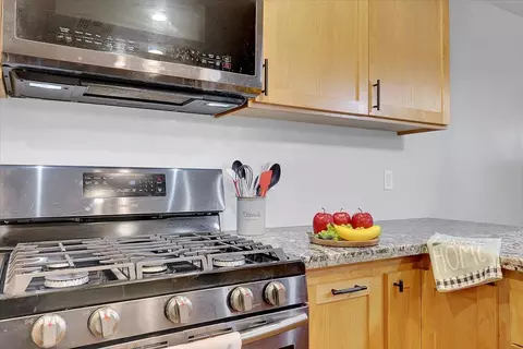 Kitchen - 9814 N St, Live Oak, CA 95953 photo 3 of 4