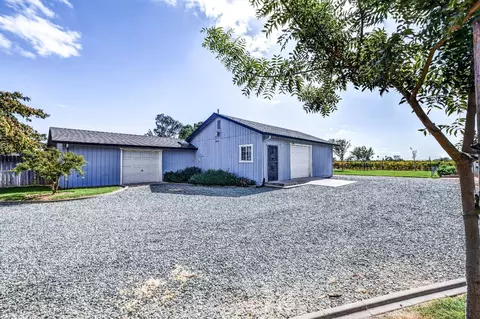 Exterior - 5712 E Jahant Rd, Galt, CA 95632 photo 6 of 9