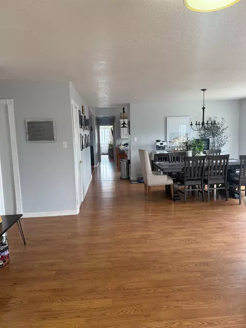 Entry Way - 5712 E Jahant Rd, Galt, CA 95632 photo 1 of 2