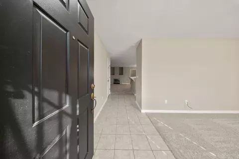 Entry Way - 2005 Floral Ct, Modesto, CA 95356 photo 1 of 3