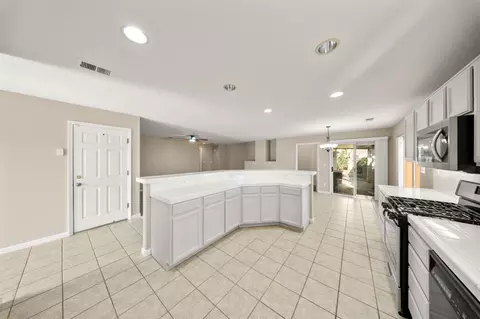 Kitchen - 2005 Floral Ct, Modesto, CA 95356 photo 1 of 2