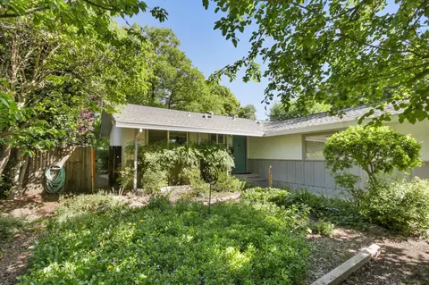 Exterior - 2617 Loyola Dr, Davis, CA 95618 photo 3 of 19