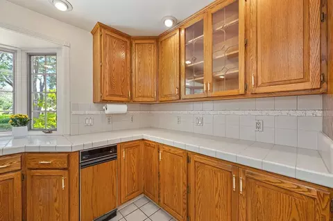Kitchen - 3557 Bankhead Rd, Loomis, CA 95650 photo 10 of 10