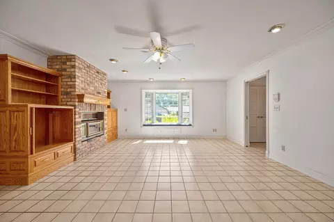 Living - 3557 Bankhead Rd, Loomis, CA 95650 photo 1 of 8
