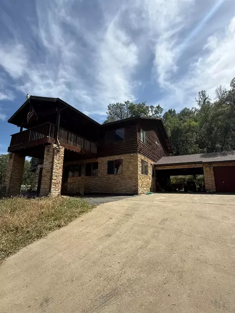 14571 Brown Ln, Burson, CA 95225