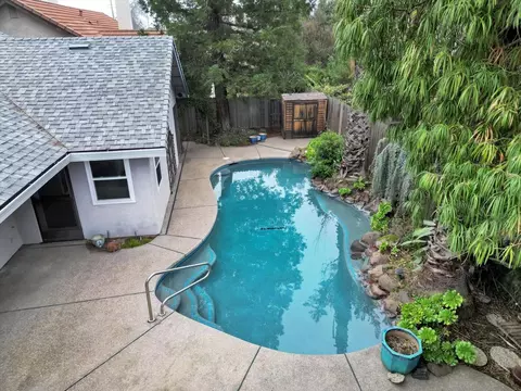 Exterior - 5316 Engle Rd, Carmichael, CA 95608 photo 10 of 11
