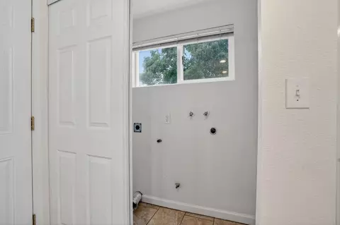 418 E Granger Ave, Modesto, CA 95350 photo 16