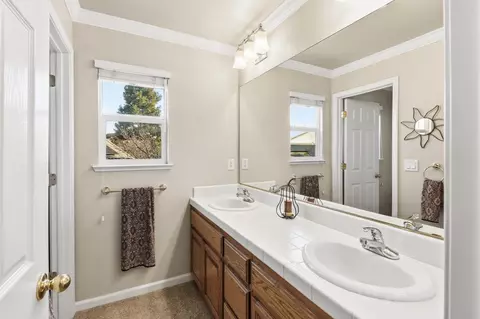 Bath - 6213 Canvasback Ct, Rocklin, CA 95765 photo 5 of 6