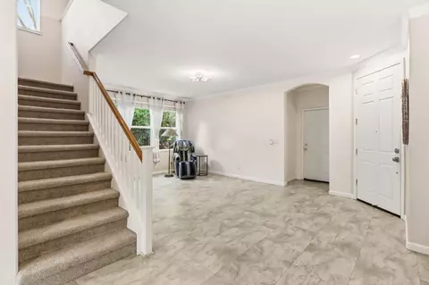 Entry Way - 6213 Canvasback Ct, Rocklin, CA 95765 photo 2 of 5