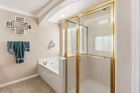 Bath - 6213 Canvasback Ct, Rocklin, CA 95765 photo 3 of 6
