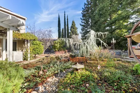 Exterior - 6213 Canvasback Ct, Rocklin, CA 95765 photo 7 of 18