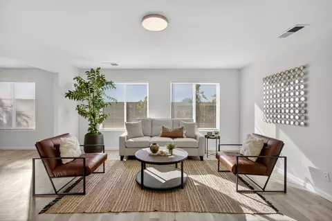 Living - 1530 Maryclair Dr, Olivehurst, CA 95961 photo 2 of 9