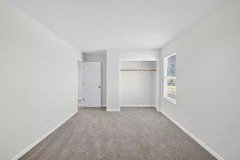 Bedroom - 1530 Maryclair Dr, Olivehurst, CA 95961 photo 6 of 11