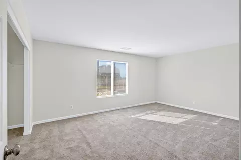 Bedroom - 1530 Maryclair Dr, Olivehurst, CA 95961 photo 3 of 11