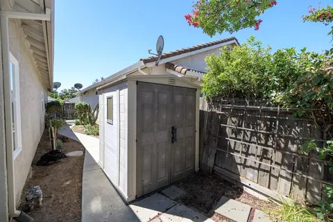 2123 Spring Blossom Ln, Turlock, CA 95382 photo 34
