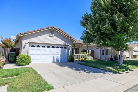 2123 Spring Blossom Ln, Turlock, CA 95382 photo 2