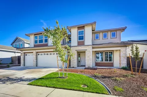 1349 Bear Creek Dr, Rocklin, CA 95765