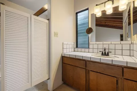 218 Brook Way, Modesto, CA 95354 photo 40