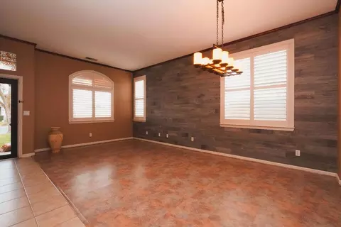 4308 Cooper Pl, Modesto, CA 95356 photo 4