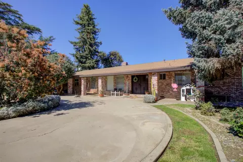 4455 E Whitmore Ave, Ceres, CA 95307 photo 3