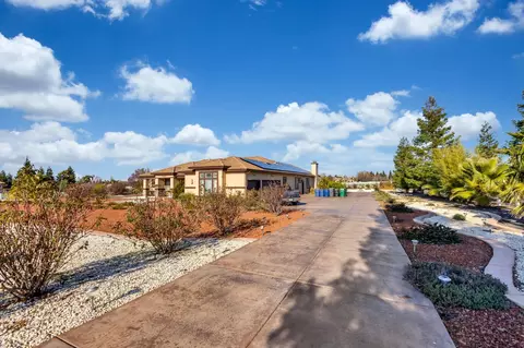 Exterior - 9601 Stablegate Rd, Wilton, CA 95693 photo 5 of 19