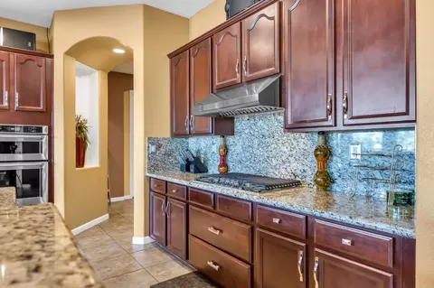 Entry Way - 9601 Stablegate Rd, Wilton, CA 95693 photo 6 of 9