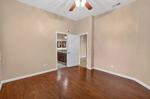 Bedroom - 9601 Stablegate Rd, Wilton, CA 95693 photo 6 of 10