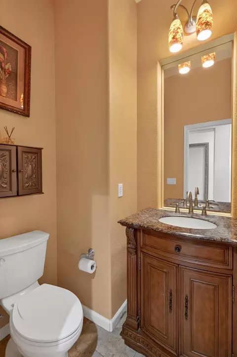 Bath - 9601 Stablegate Rd, Wilton, CA 95693 photo 3 of 13