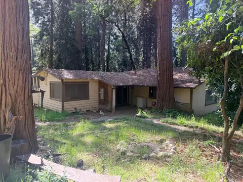 14458 Anchor Ln, Grass Valley, CA 95945