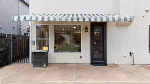 Exterior - 544 Glenbriar Cir, Tracy, CA 95377 photo 5 of 22