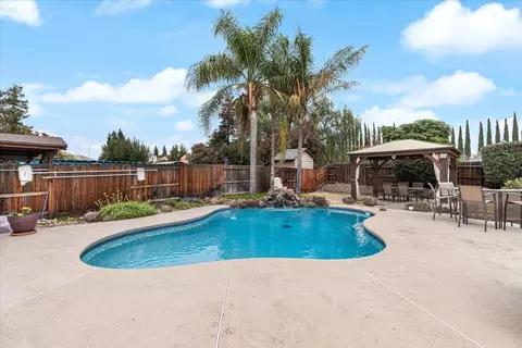 Exterior - 544 Glenbriar Cir, Tracy, CA 95377 photo 17 of 22