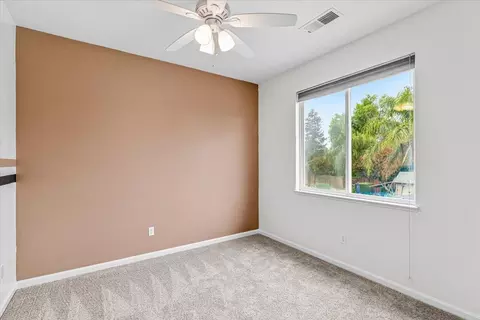 Bedroom - 544 Glenbriar Cir, Tracy, CA 95377 photo 6 of 6