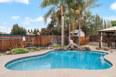 Exterior - 544 Glenbriar Cir, Tracy, CA 95377 photo 18 of 22