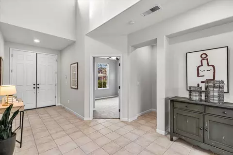 Entry Way - 544 Glenbriar Cir, Tracy, CA 95377 photo 3 of 12
