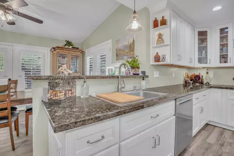 138 Roxie Ct, Ripon, CA 95366 photo 11