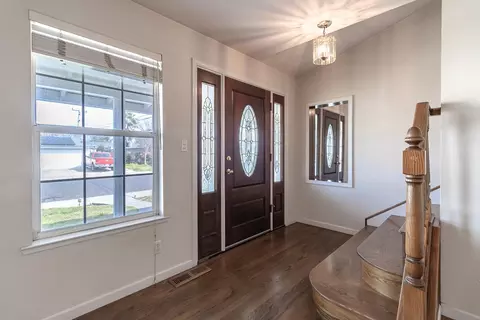 Entry Way - 1250 Slayton Dr, Manteca, CA 95336 photo 1 of 1