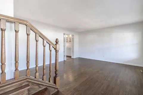 Living - 1250 Slayton Dr, Manteca, CA 95336 photo 1 of 4